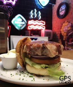 big kahuna burger - gps ligado